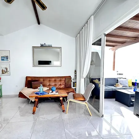 Casa Rene - Sunny Near And Center Daire